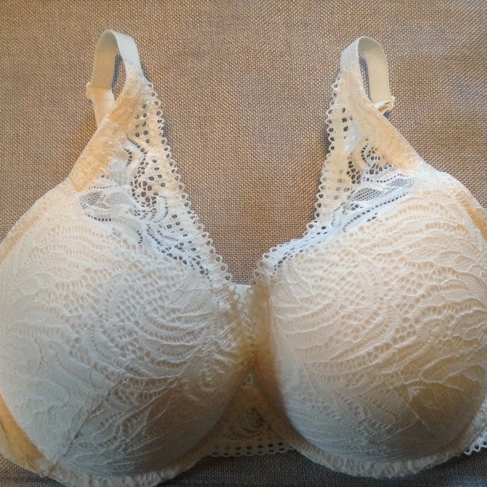 Womens Auden 36DD underwire bra white new